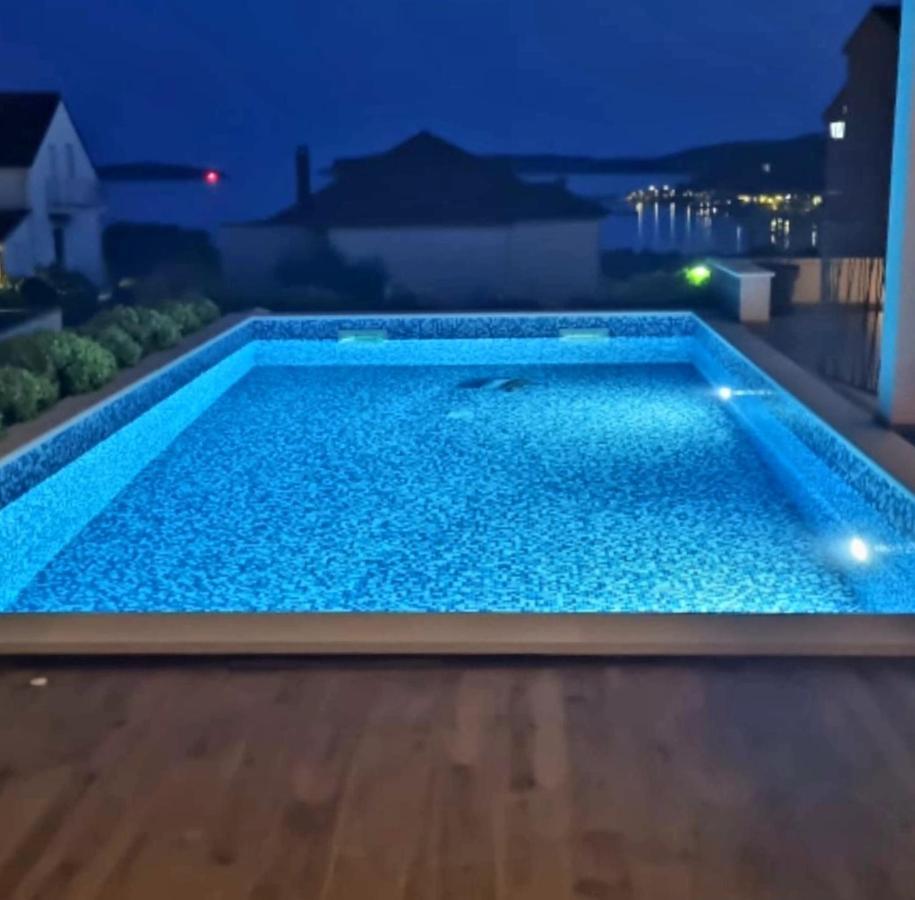 Croatica Suites Podsolarsko Sibenik Bagian luar foto
