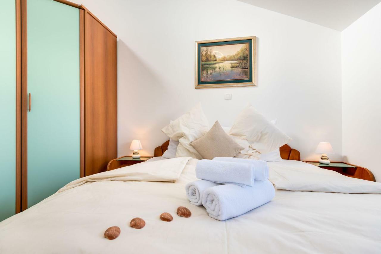 Croatica Suites Podsolarsko Sibenik Bagian luar foto