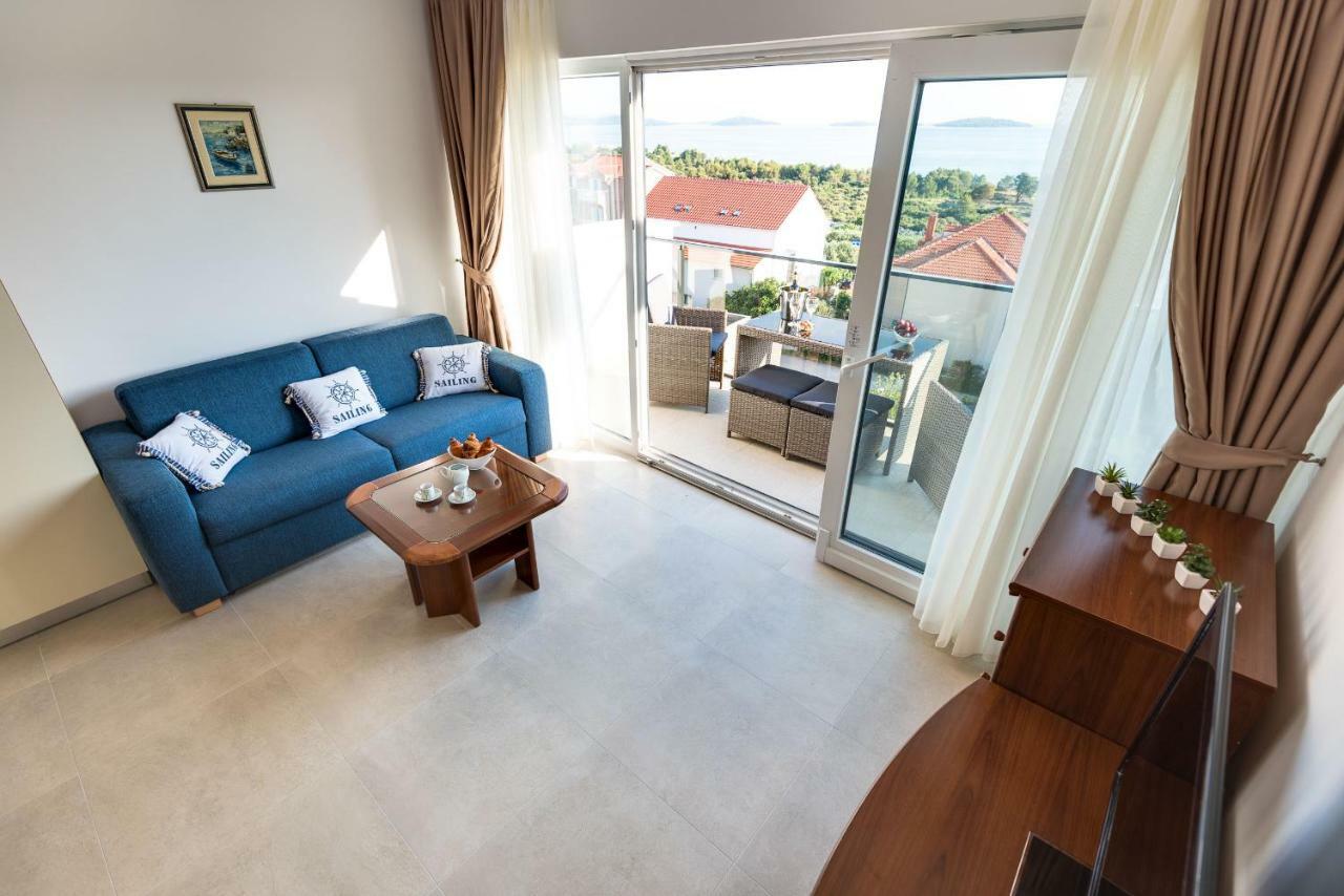 Croatica Suites Podsolarsko Sibenik Bagian luar foto