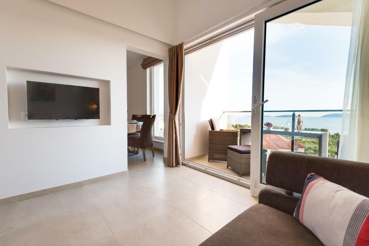 Croatica Suites Podsolarsko Sibenik Bagian luar foto