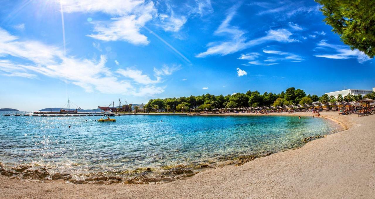 Croatica Suites Podsolarsko Sibenik Bagian luar foto