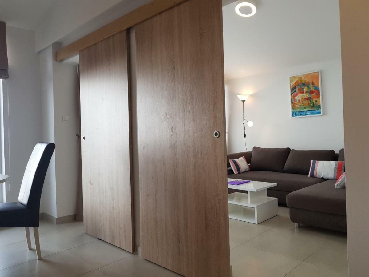 Croatica Suites Podsolarsko Sibenik Bagian luar foto