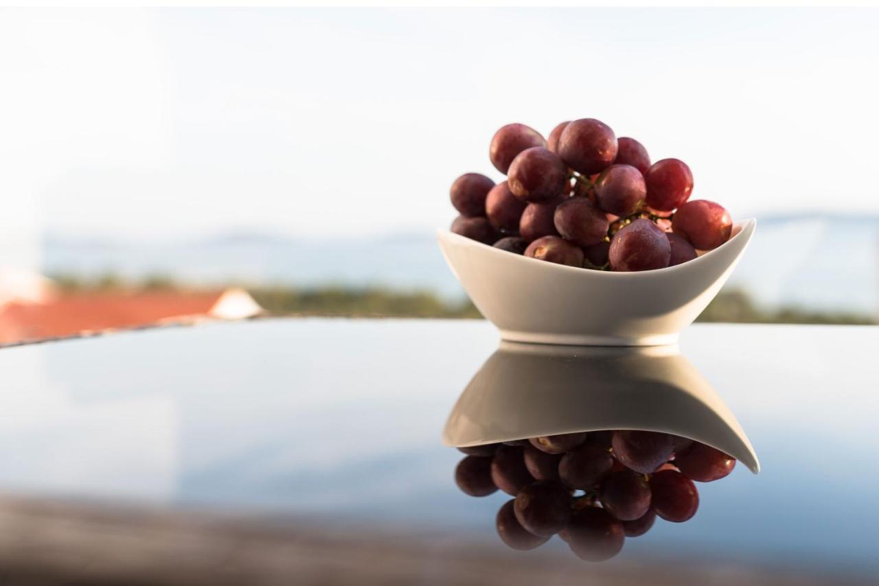 Croatica Suites Podsolarsko Sibenik Bagian luar foto